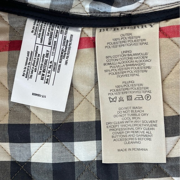 Burberry Black Quilted Belted Jacket w/ Detachable Hood - Fitted Silhouette Sz S - Picture 10 of 16